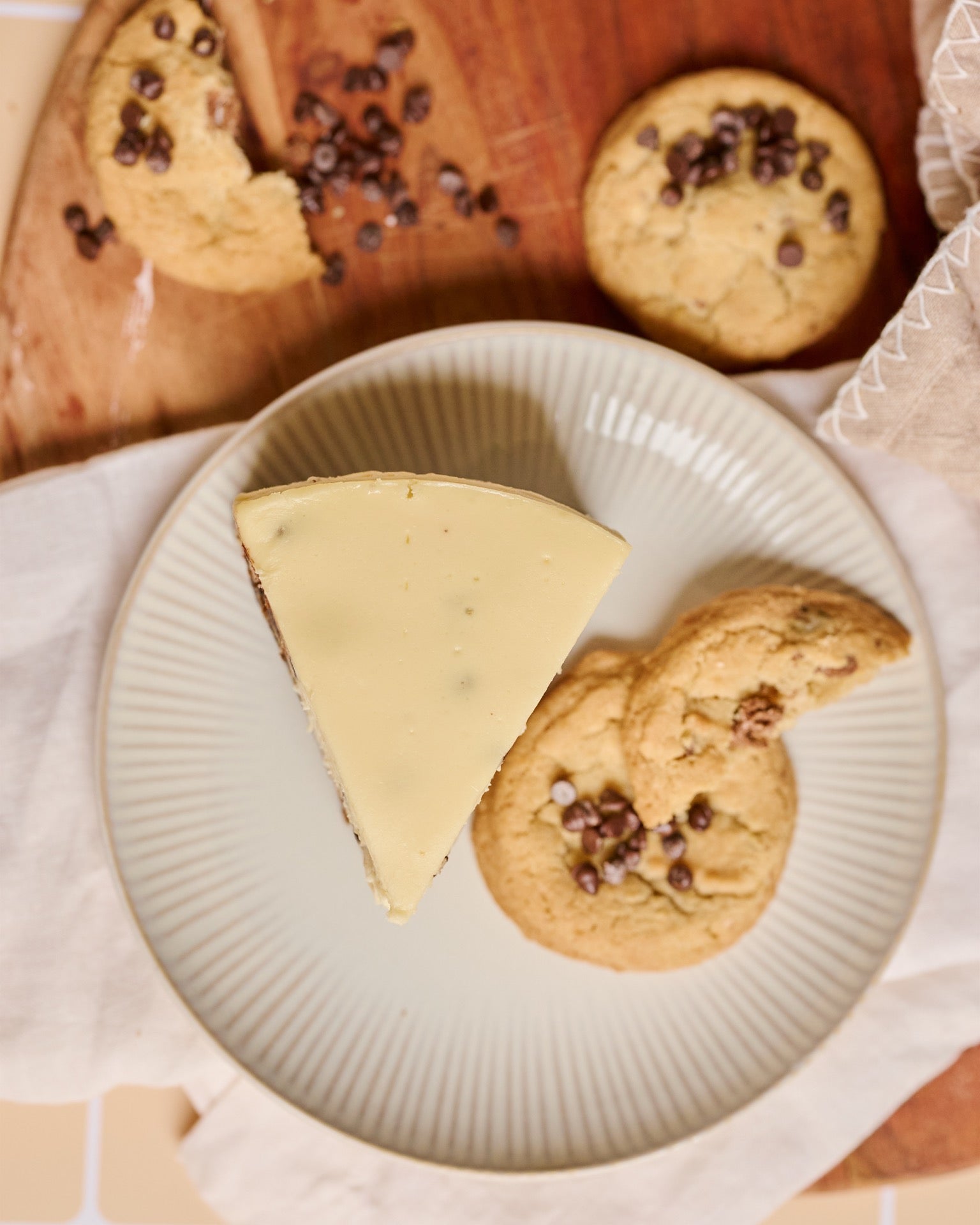 Chocolate Chip Cookie Dough Cheesecake