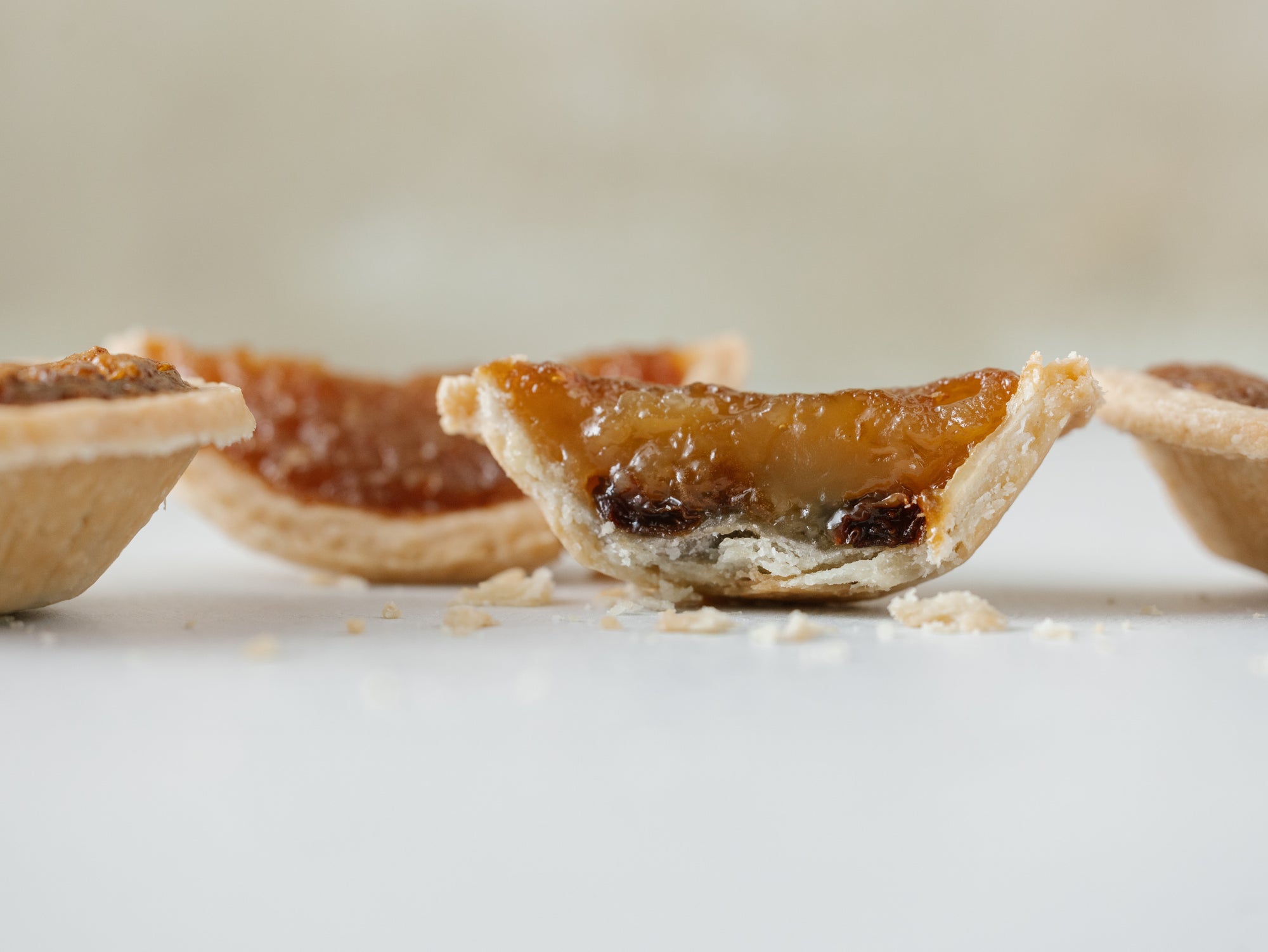 Butter Raisin (6pk)