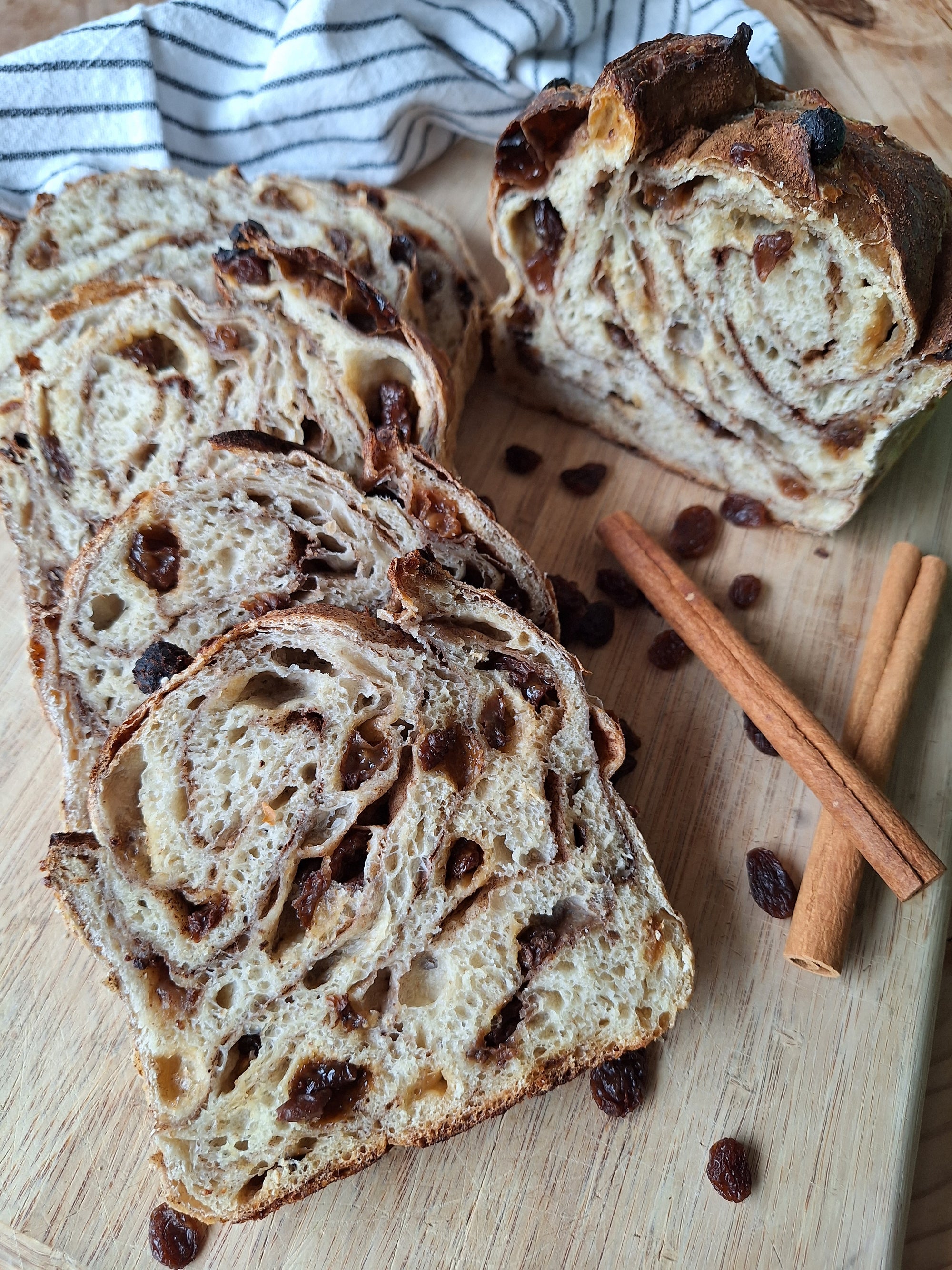 Country Crust Sourdough - Cinnamon Raisin