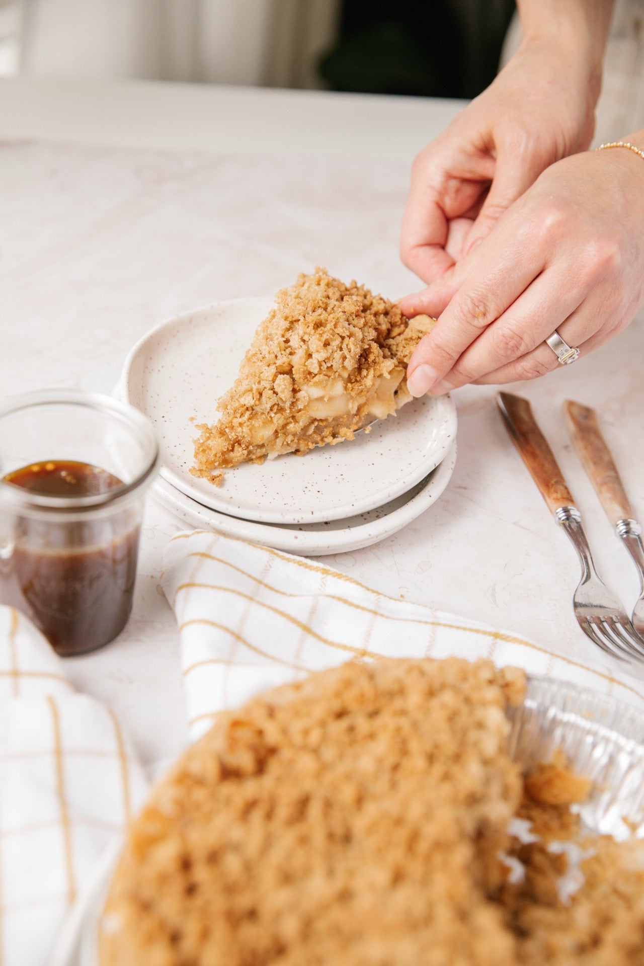 Apple Caramel Pie