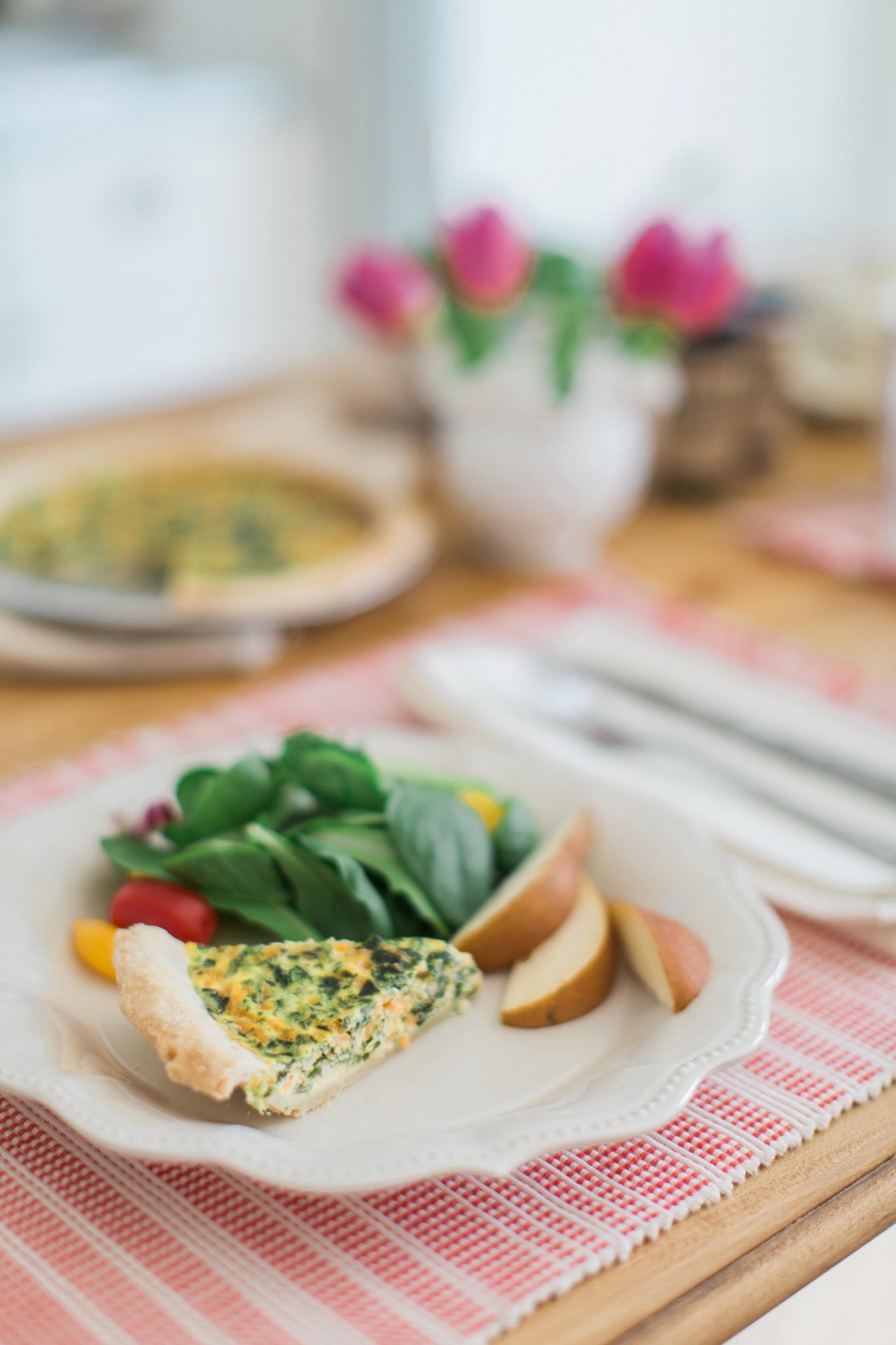 Spinach, Cheddar & Ham Quiche